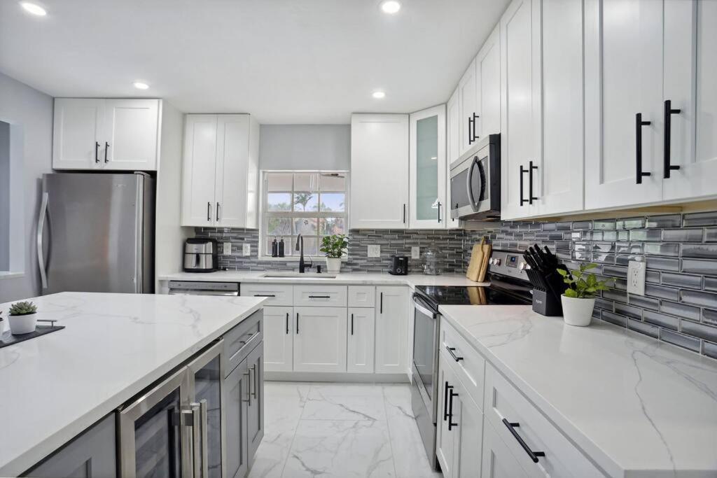 Escondida Drive - Minimum 3 Night Stay West Palm Beach Bagian luar foto